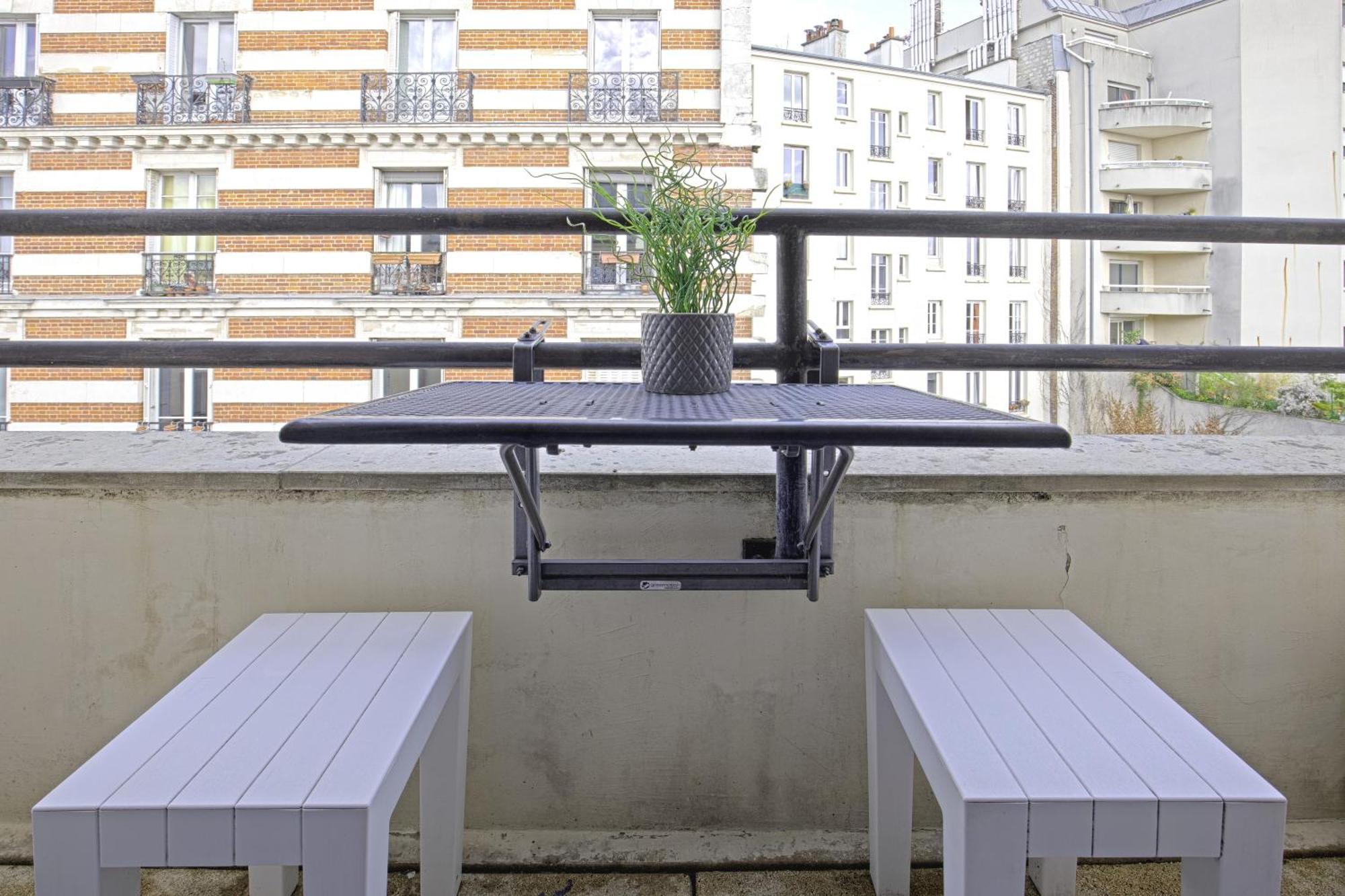 Balcony Near Buttes Chaumont Paris